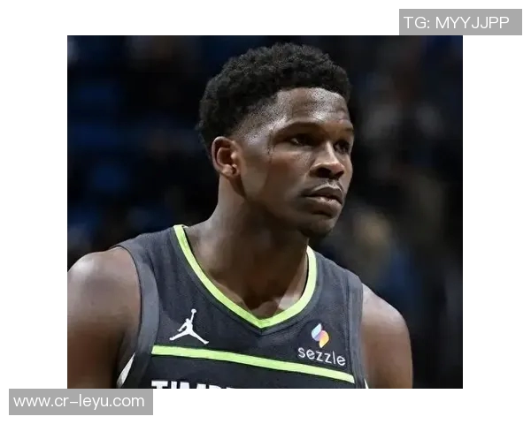 爱德华兹火力全开27投15中砍下38分助球队逆转胜利